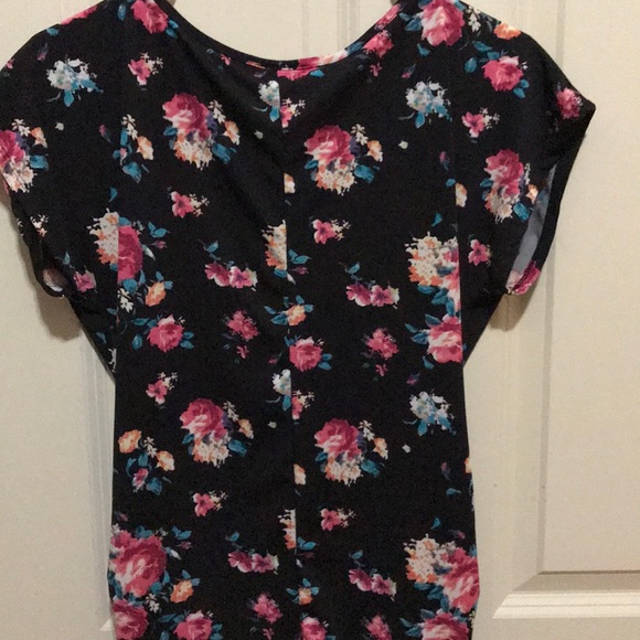 Top - Picture 4 of 4